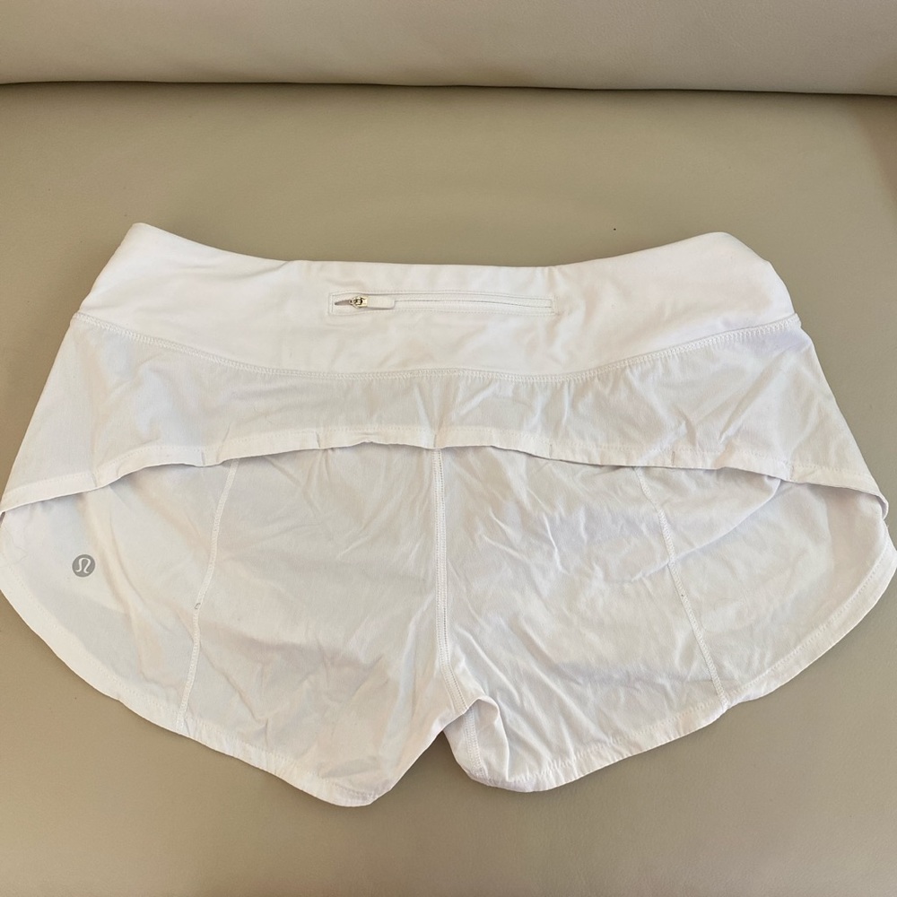 Lululemon shorts, slightly worn, 8 regular